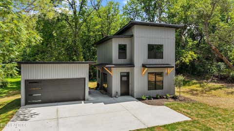 Photo of 2944 Beaumaple Way WAY, Knoxville, TN 37917 (MLS # 1349386)