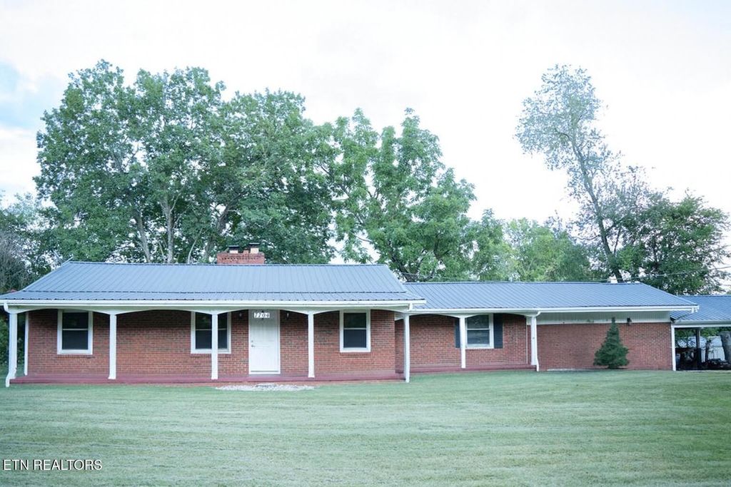 Photo of 7704 Collier Rd. Rd, Powell, TN 37849 (MLS # 1310094)