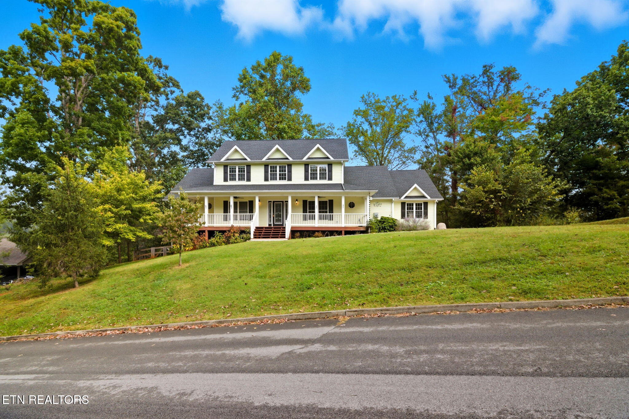 4040 Roundtop Drive
