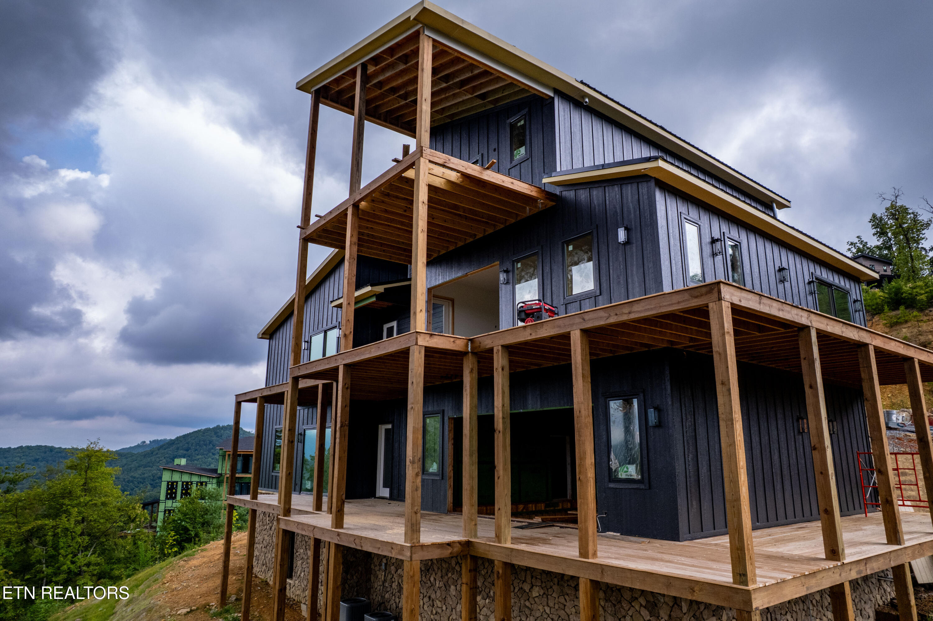 2845 Red Sky Drive