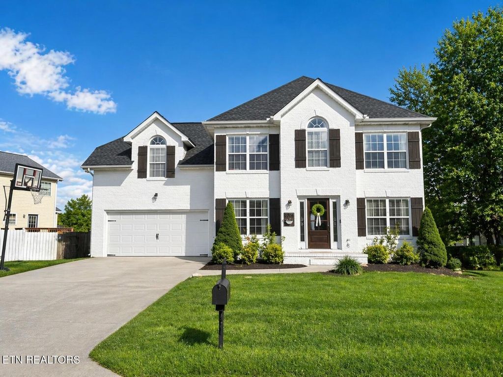 Photo of 2708 Evening Sun Lane, Knoxville, TN 37938 (MLS # 1338274)