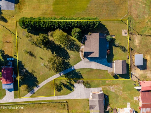 Tiny photo for 1165 Spring Rd, Madisonville, TN 37354 (MLS # 1359783)