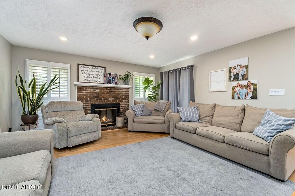 755 Fireside Drive