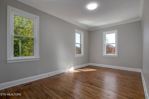 Tiny photo for 135 Amanda Drive, Oak Ridge, TN 37830 (MLS # 1321538)