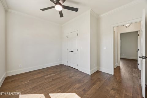 Tiny photo for 1011 Morris St, Sweetwater, TN 37874 (MLS # 1317787)