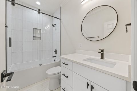Tiny photo for 1011 Morris St, Sweetwater, TN 37874 (MLS # 1317787)