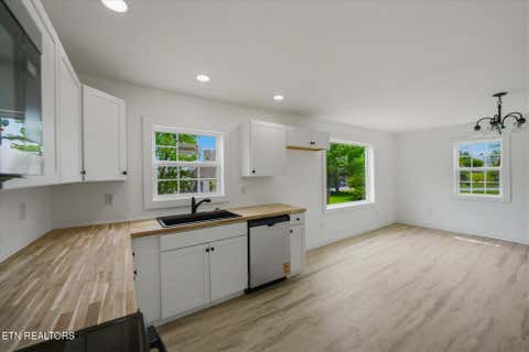 Tiny photo for 128 Motel Drive, Wartburg, TN 37887 (MLS # 1339339)