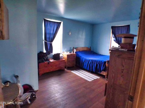 Tiny photo for 1139 Deer Lodge Hwy Hwy, Sunbright, TN 37872 (MLS # 1316630)