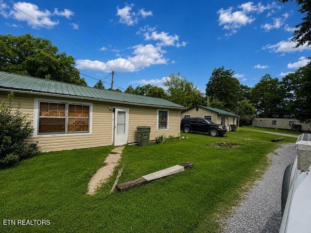 5551& 5611 River Road