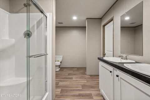 Tiny photo for 400 Park St, Athens, TN 37303 (MLS # 1334923)