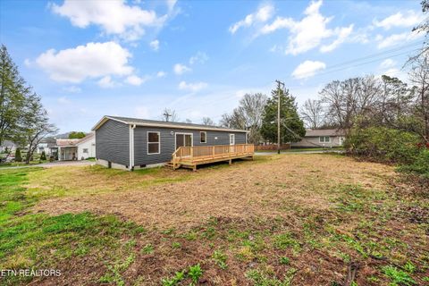 Tiny photo for 400 Park St, Athens, TN 37303 (MLS # 1334923)