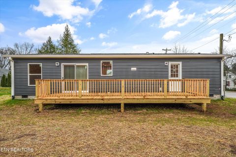 Tiny photo for 400 Park St, Athens, TN 37303 (MLS # 1334923)