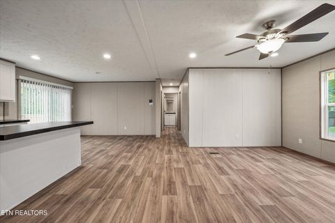 Tiny photo for 400 Park St, Athens, TN 37303 (MLS # 1334923)