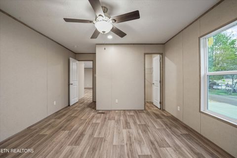 Tiny photo for 400 Park St, Athens, TN 37303 (MLS # 1334923)