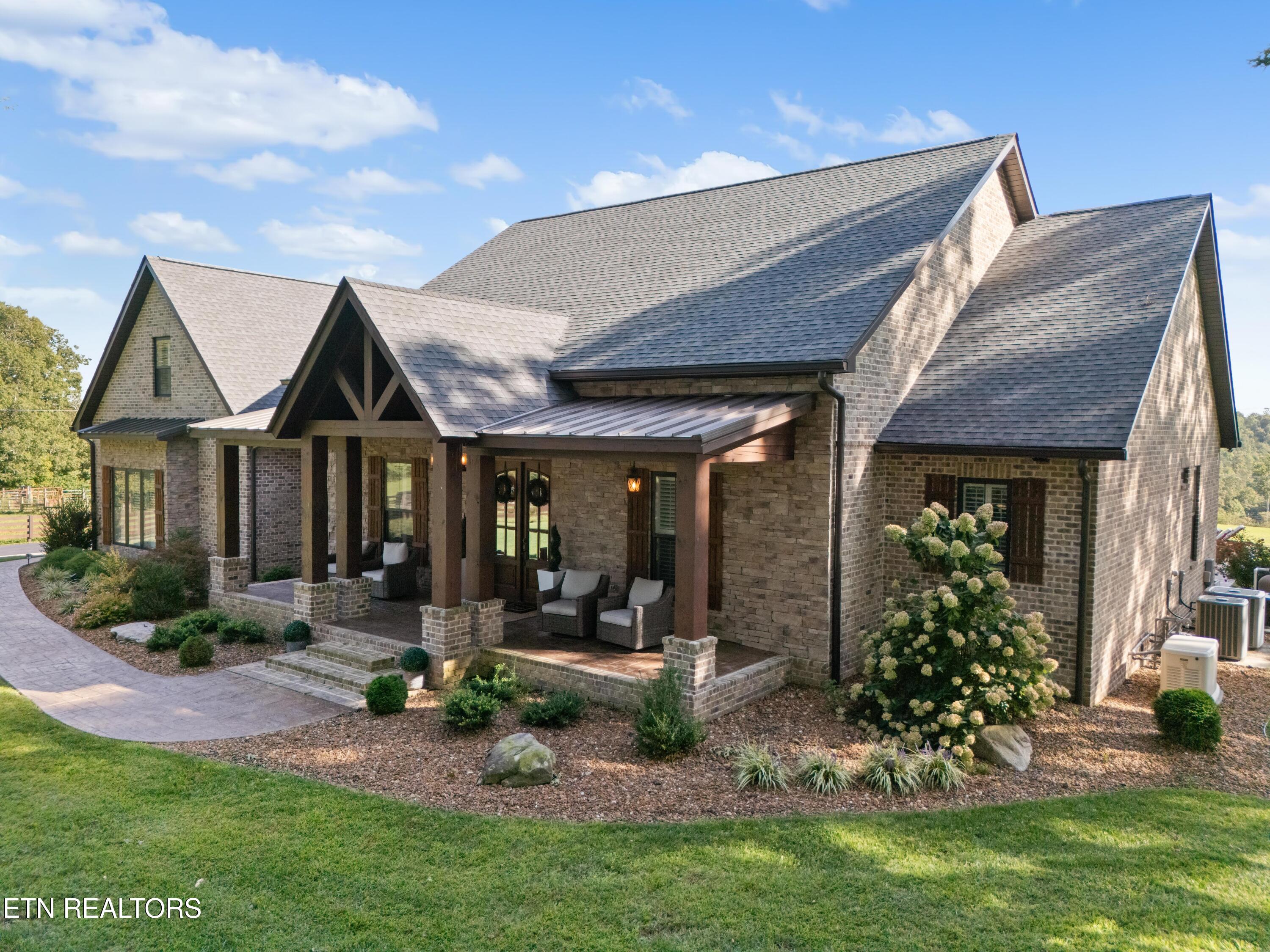 6419 N Highway 70
