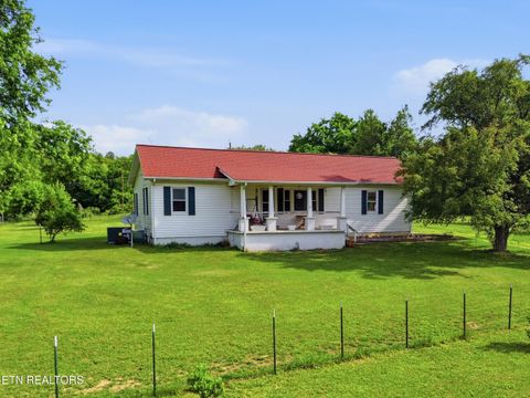 Photo of 824 Oliver Springs Hwy, Clinton, TN 37716 (MLS # 1339718)