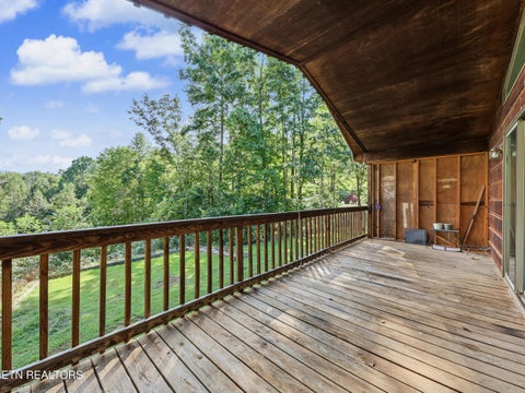 Tiny photo for 204 Great View Way, Newport, TN 37821 (MLS # 1357581)