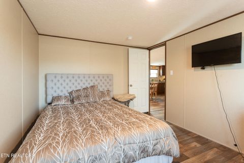 Tiny photo for 3309 Airport Rd, Rockwood, TN 37854 (MLS # 1328492)