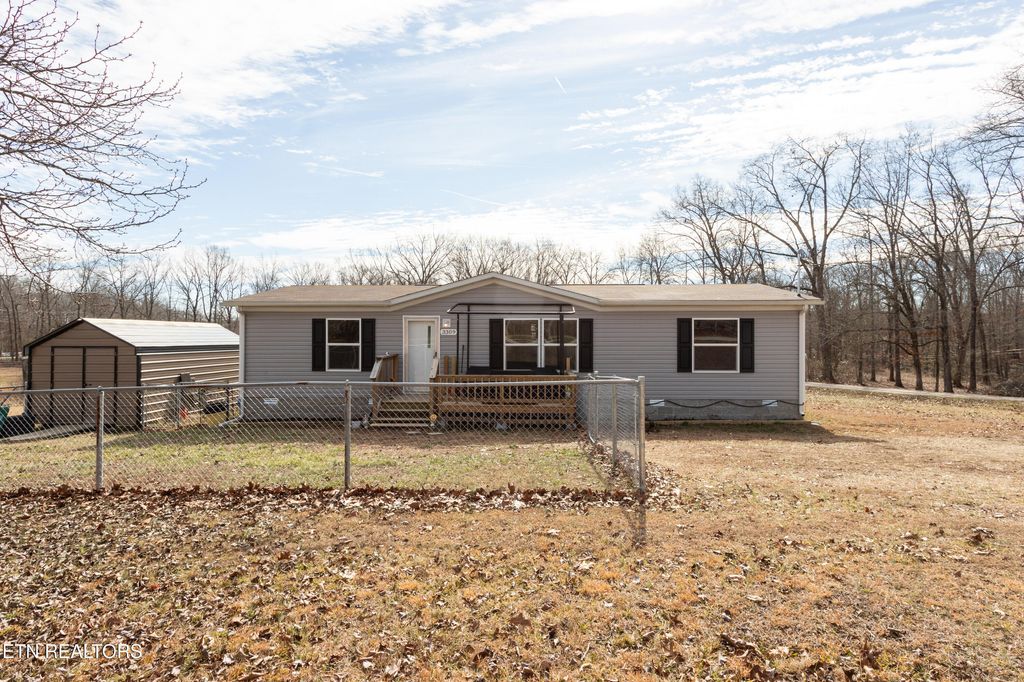 Photo of 3309 Airport Rd, Rockwood, TN 37854 (MLS # 1328492)