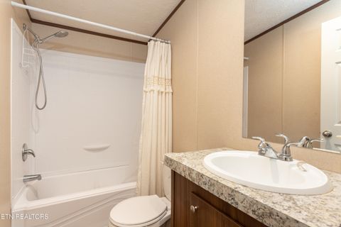 Tiny photo for 3309 Airport Rd, Rockwood, TN 37854 (MLS # 1328492)