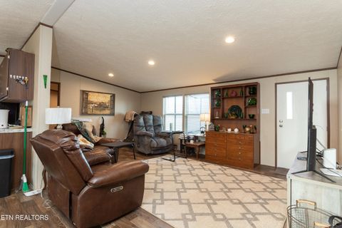 Tiny photo for 3309 Airport Rd, Rockwood, TN 37854 (MLS # 1328492)