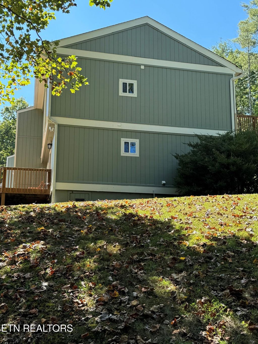 Photo of 815 Hunters Run Unit 1 Rd, Townsend, TN 37882 (MLS # 1305707)