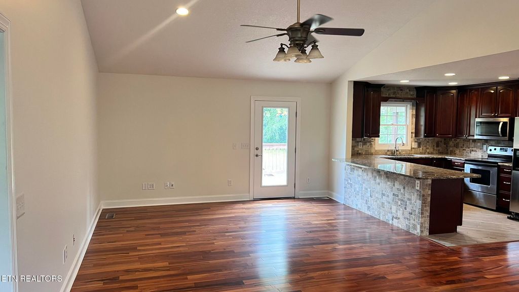 Photo of 189 County Road 704, Athens, TN 37303 (MLS # 1348838)