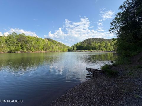 Photo of 3 Three Point Rd, Vonore, TN 37885 (MLS # 1338321)