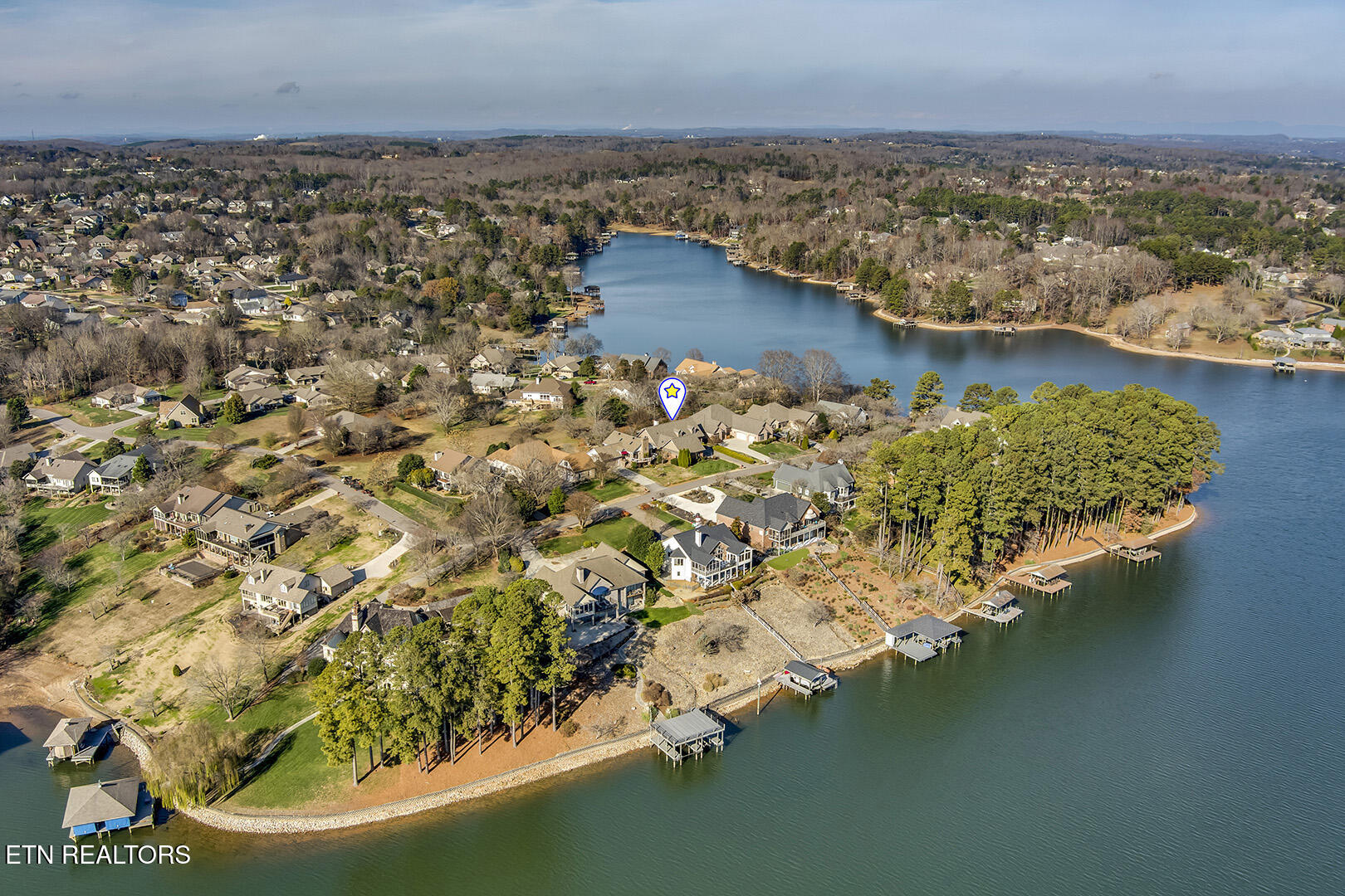 Loudon, Tennessee 37774, United States, 4 Bedrooms Bedrooms, ,4 BathroomsBathrooms,Residential,Active,254685