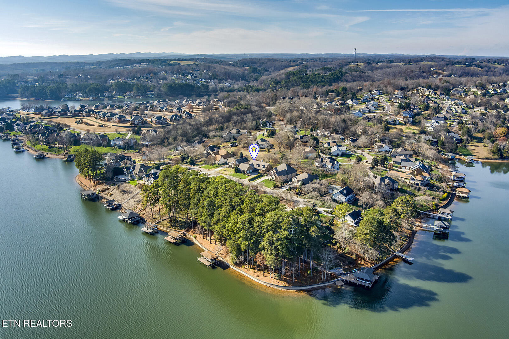 Loudon, Tennessee 37774, United States, 4 Bedrooms Bedrooms, ,4 BathroomsBathrooms,Residential,Active,254685