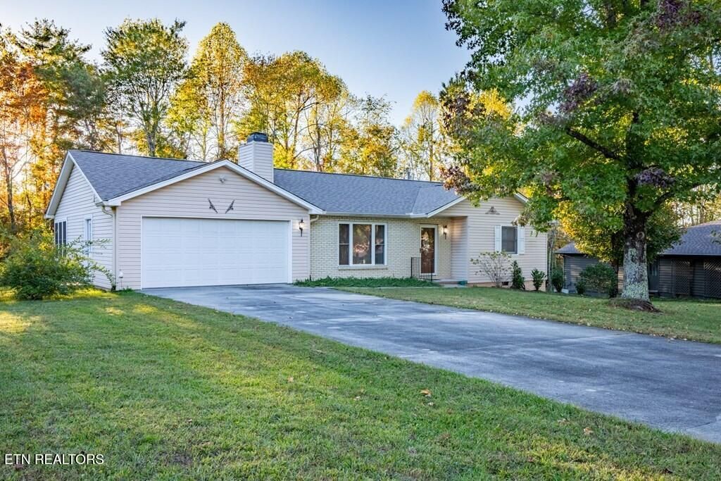 Photo of 344 Meadows Rd, Sparta, TN 38583 (MLS # 1338763)