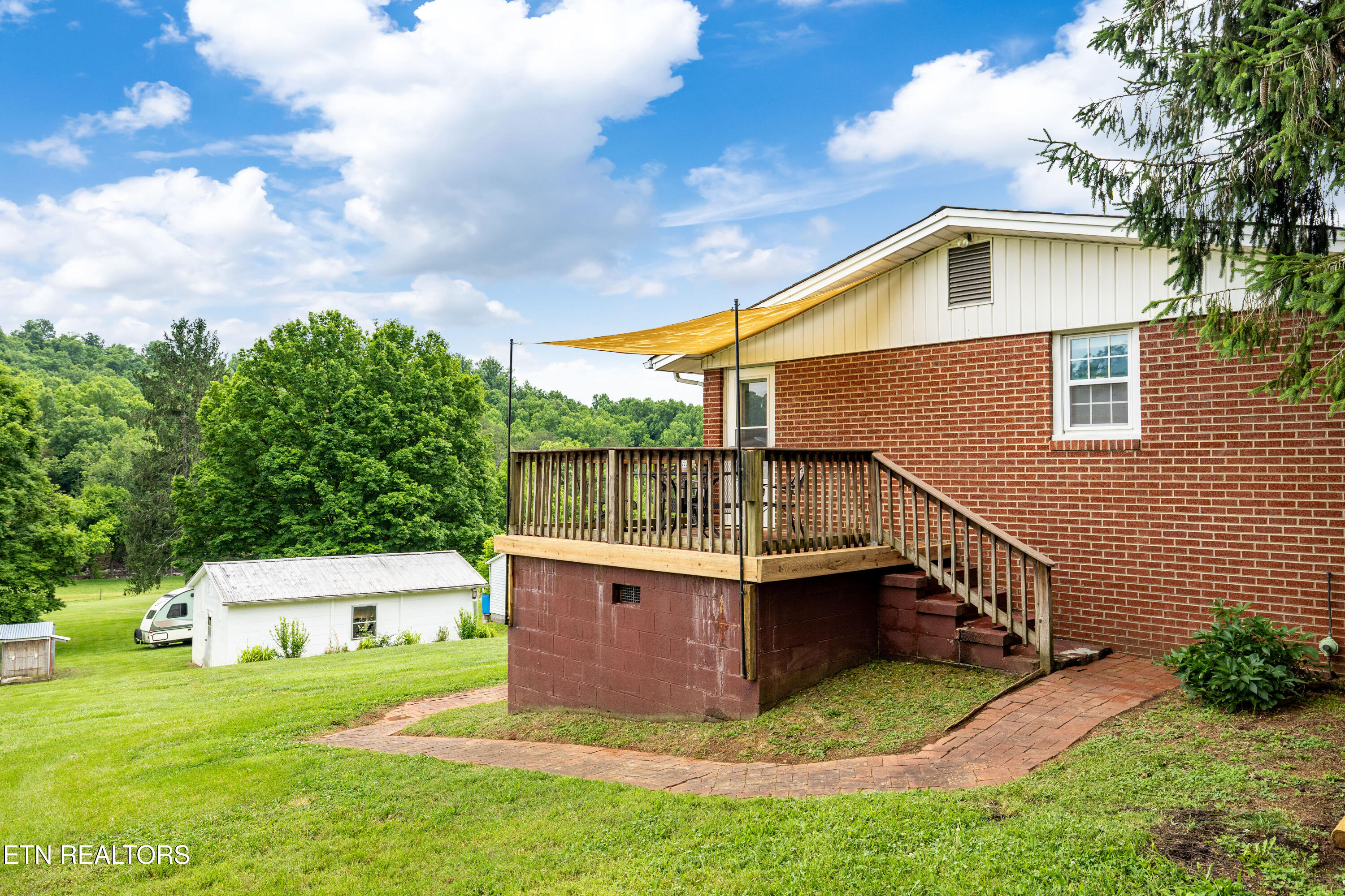 7324 Thorn Grove Pike