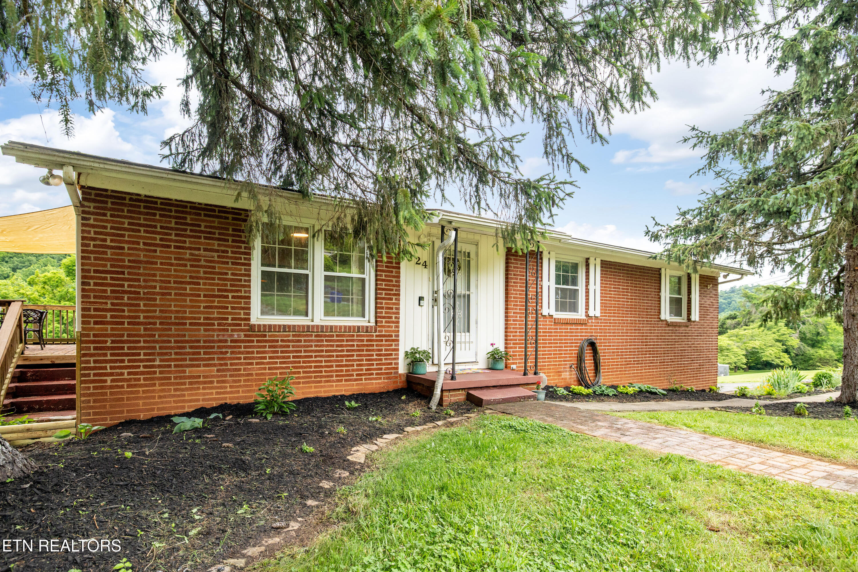7324 Thorn Grove Pike