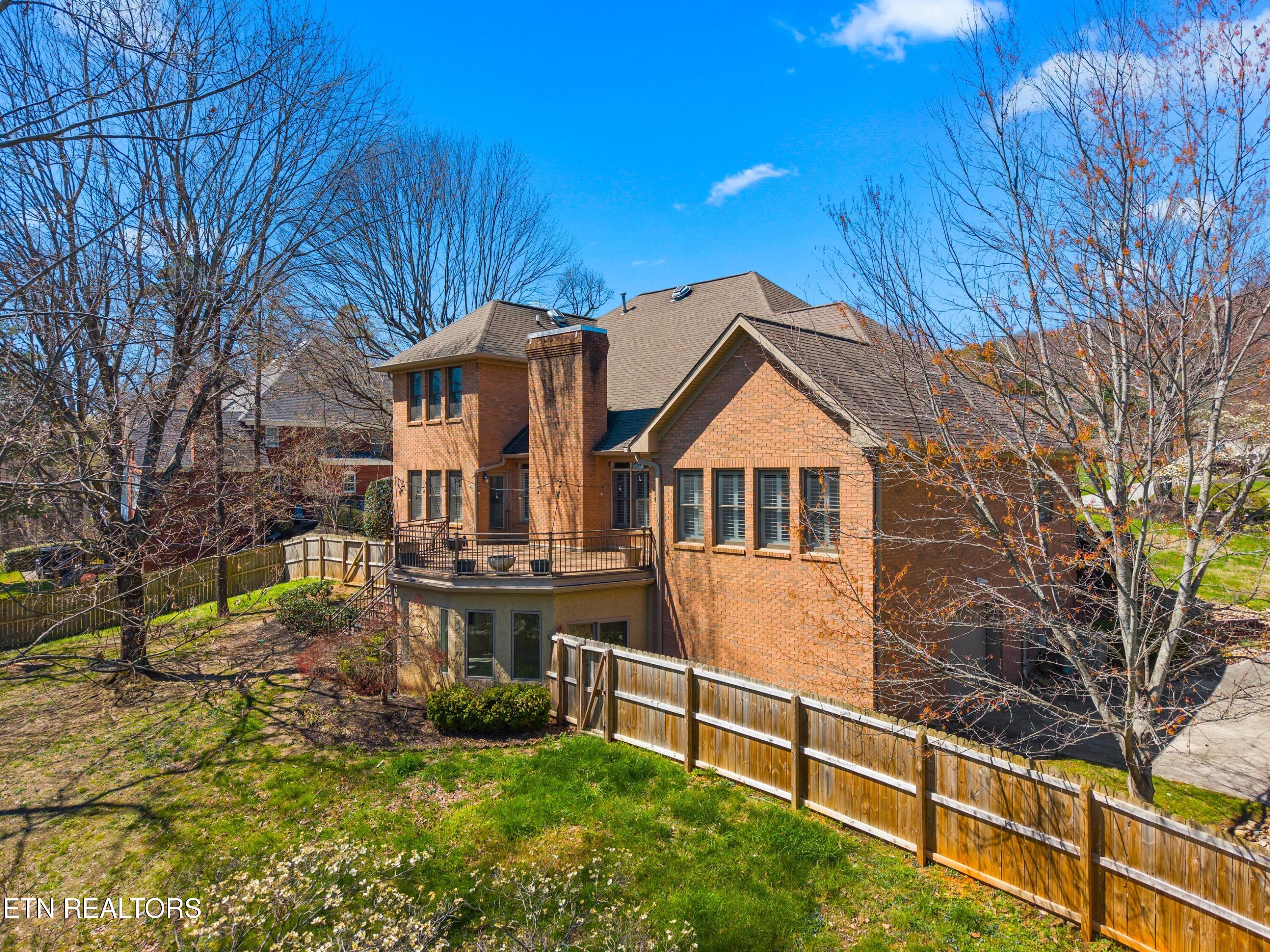 1075 St Ives Court