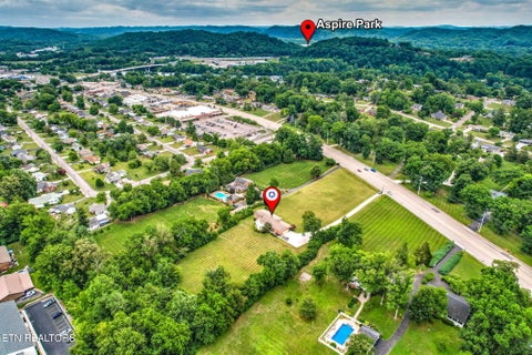 Tiny photo for 605 S Charles G Seivers Blvd, Clinton, TN 37716 (MLS # 1345685)