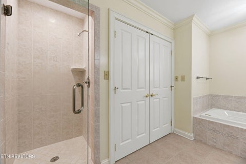 Tiny photo for 605 S Charles G Seivers Blvd, Clinton, TN 37716 (MLS # 1345685)