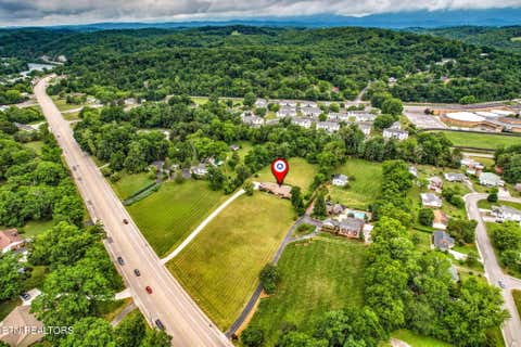 Tiny photo for 605 S Charles G Seivers Blvd, Clinton, TN 37716 (MLS # 1345685)