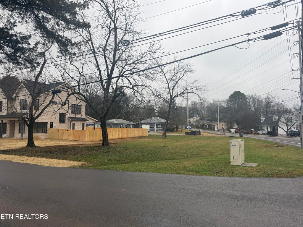 Photo of 0 Pinner Drive, Knoxville, TN 37919 (MLS # 1323642)