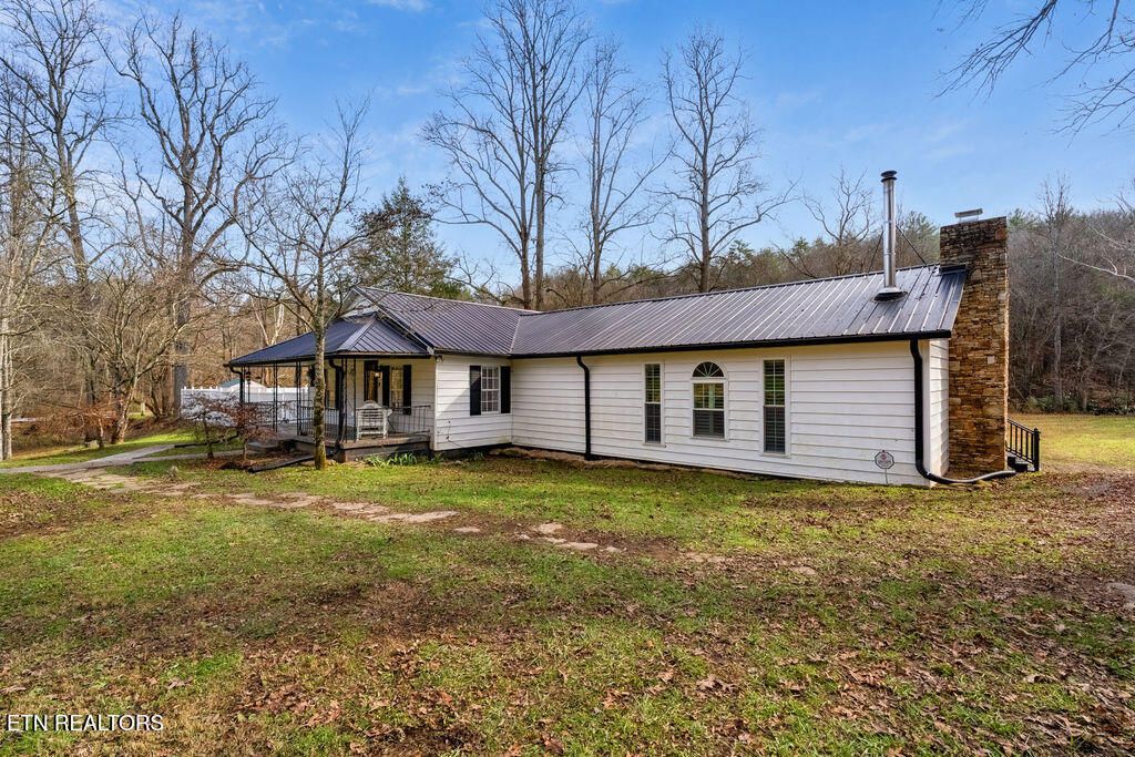 Photo of 169 Adcock Hollow Rd, Harriman, TN 37748 (MLS # 1323412)