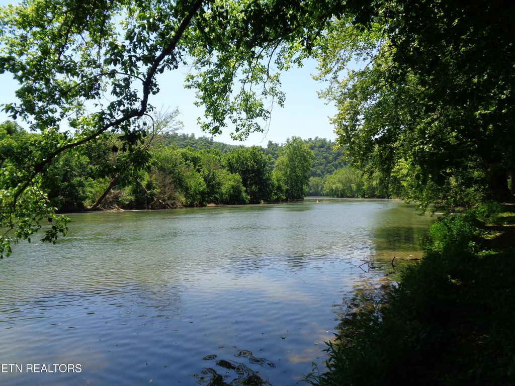 Photo of 0 Kyles Ford RD Rd, Kyles Ford, TN 37765 (MLS # 1341549)