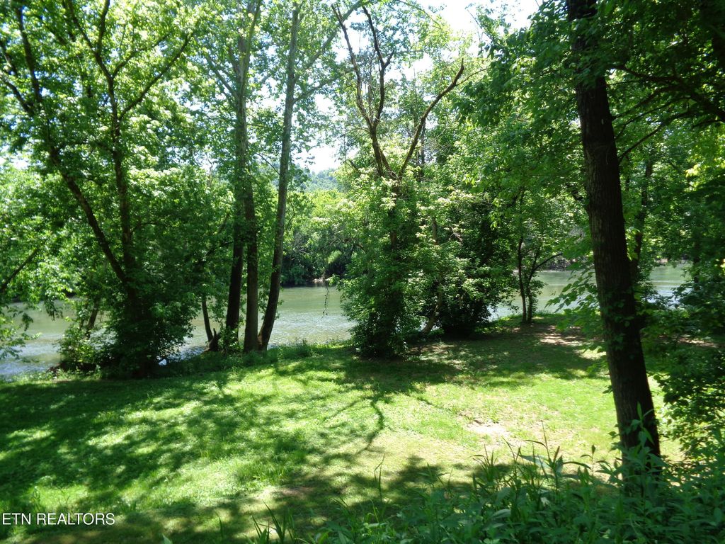 Photo of 0 Kyles Ford RD Rd, Kyles Ford, TN 37765 (MLS # 1341549)