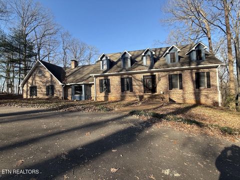 Photo of 1006 W Outer Drive, Oak Ridge, TN 37830 (MLS # 1333194)