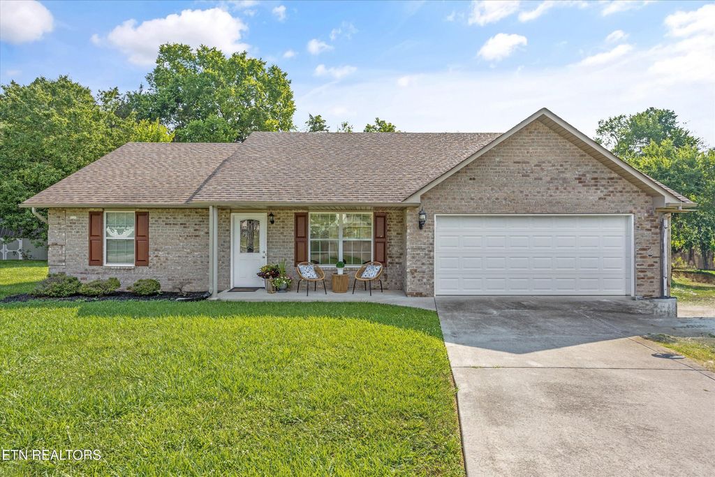 Photo of 8108 Morning Rose Lane, Corryton, TN 37721 (MLS # 1306389)