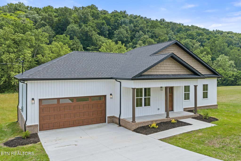 Photo of 2551 Hinds Creek Rd, Heiskell, TN 37754 (MLS # 1344846)
