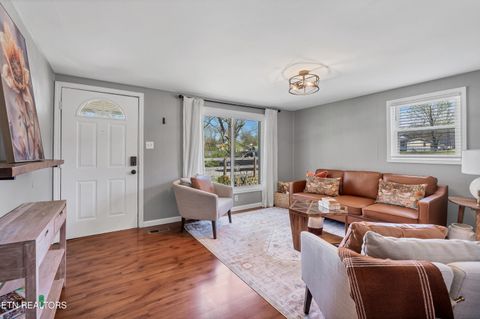 Tiny photo for 2331 Mitchell Ave, Maryville, TN 37804 (MLS # 1333655)