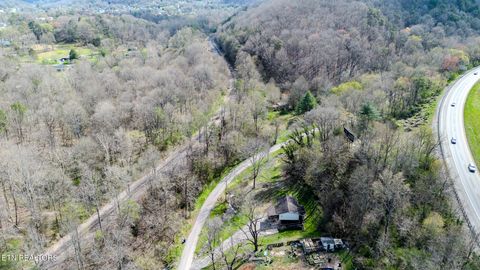 Tiny photo for 168 Childs Rd, Harriman, TN 37748 (MLS # 1333392)