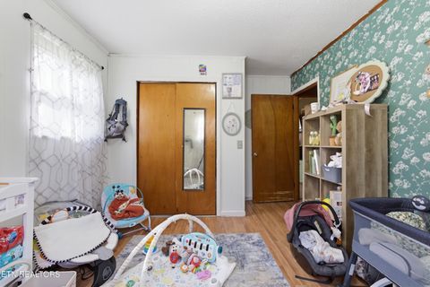 Tiny photo for 168 Childs Rd, Harriman, TN 37748 (MLS # 1333392)