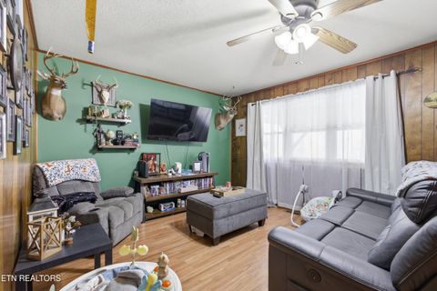 Tiny photo for 168 Childs Rd, Harriman, TN 37748 (MLS # 1333392)