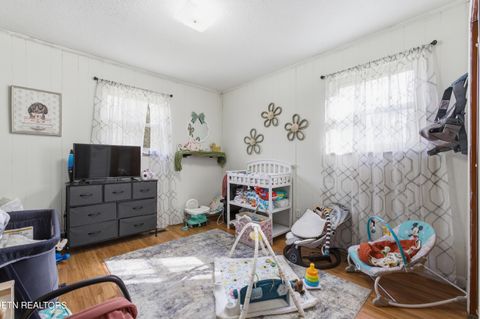 Tiny photo for 168 Childs Rd, Harriman, TN 37748 (MLS # 1333392)