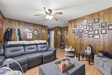 Tiny photo for 168 Childs Rd, Harriman, TN 37748 (MLS # 1333392)